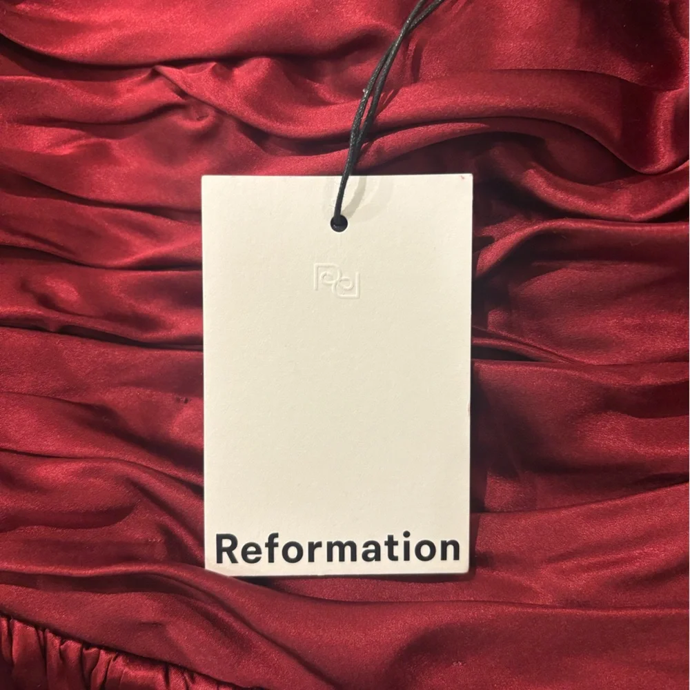 NWT Reformation Red Ruched Strapless Gown - Picture 9 of 9